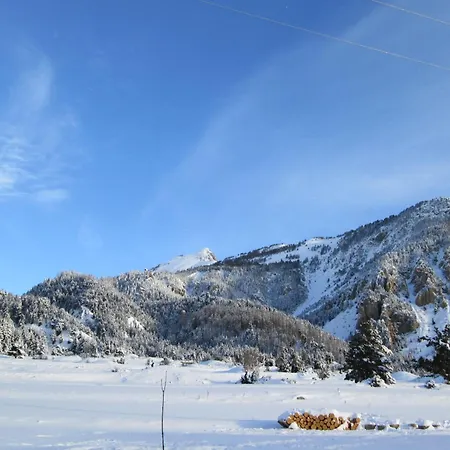 Chalet Les Thures Hameau Du Roubion Hautes Alpes Nevache